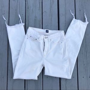 🎈Gap high rise cigarette jean